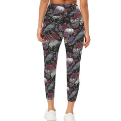 Ravens and Roses – Vintage Gothic ¾ Yoga Leggings